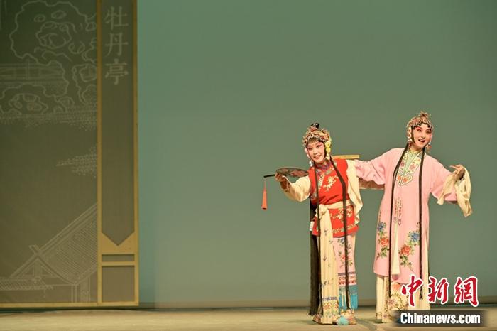 点击进入下一页