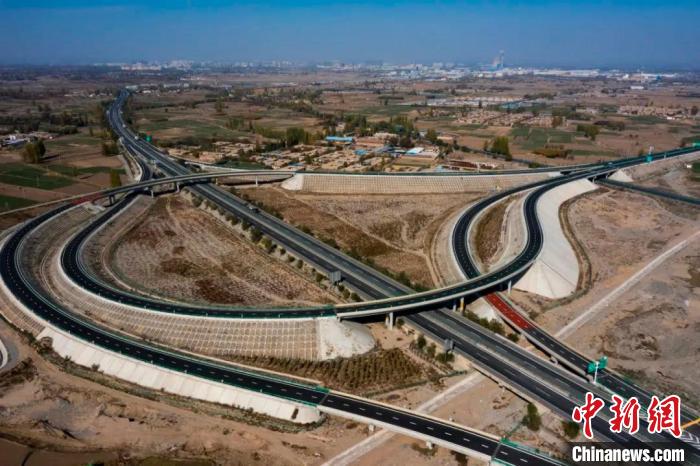 北仙高速公路通车：甘肃武威实现高速绕城