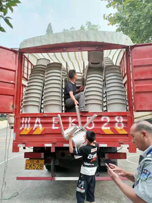 截自新东方微信公众号。 截自新东方微信公众号。